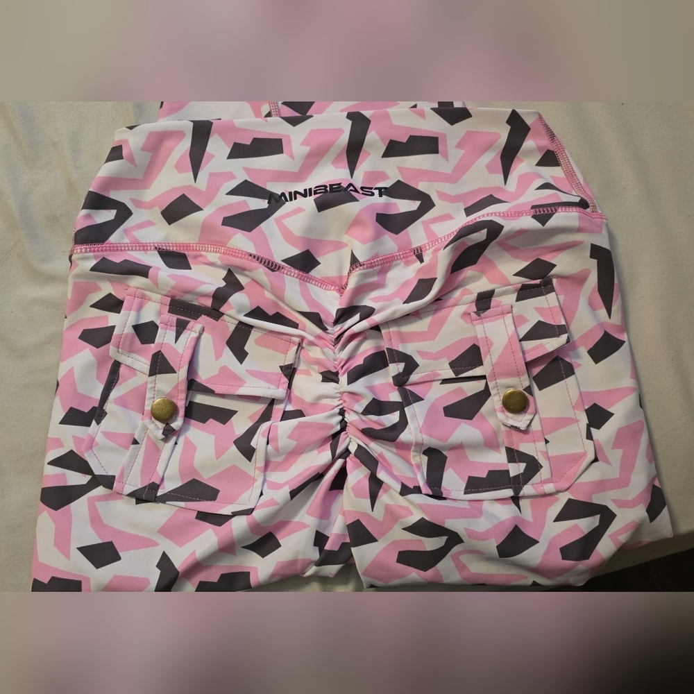 MINIBEAST pink camo leggings L